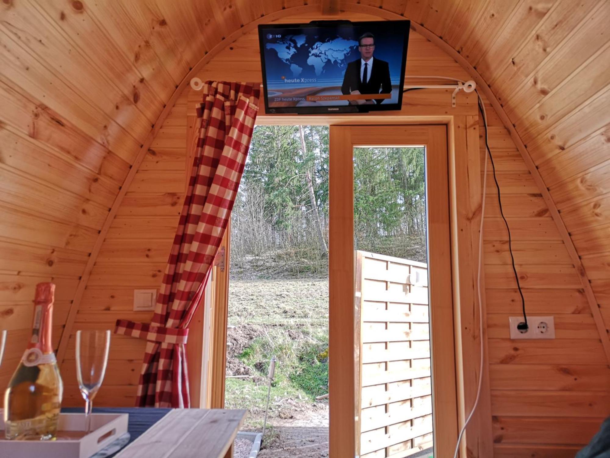 Hohenberg an der Eger Romantischer Pod - Gegen Aufpreis Mit Hot Tub - Whirlpool & Sauna מראה חיצוני תמונה